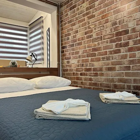 아파트 Nani - Secure And Free Parking Space! 사라예보