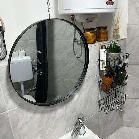 Nani - Secure And Free Parking Space! 아파트